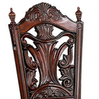 Chaise de salle à manger sculptée de 22 pouces, siège en similicuir, garniture cloutée
