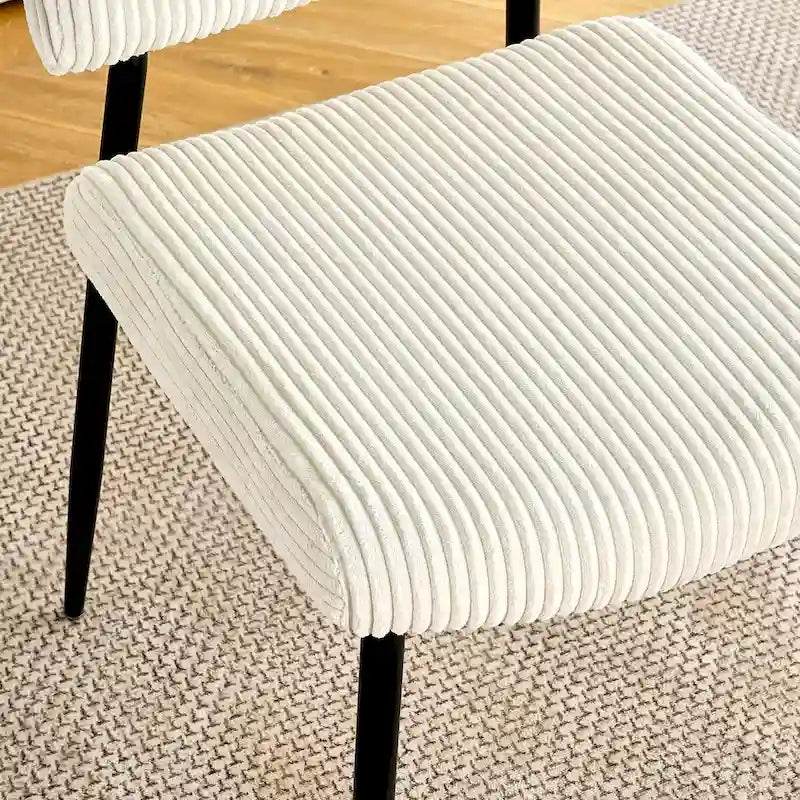Chaise de salle à manger moderne et simple en velours, revêtement en tissu, pieds en métal noir