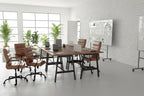 Table de conférence professionnelle avec plateau stratifié et piètement en A